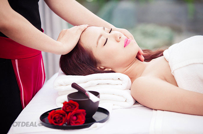 Massage Oxy Tươi Mặt Nạ Trà Xanh Nguyên Chất Trắng Da Tại LILAC SPA